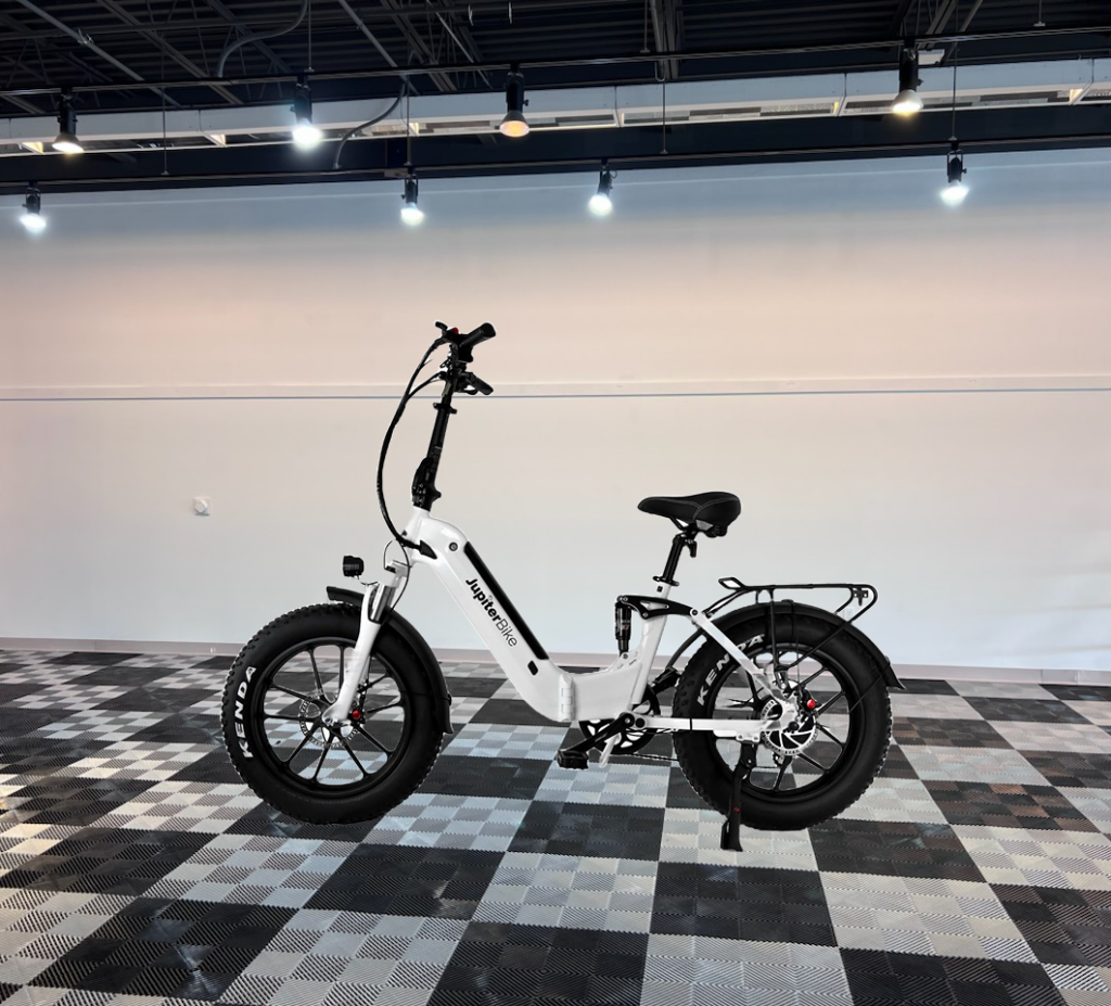 jupiter defiant st white ebike