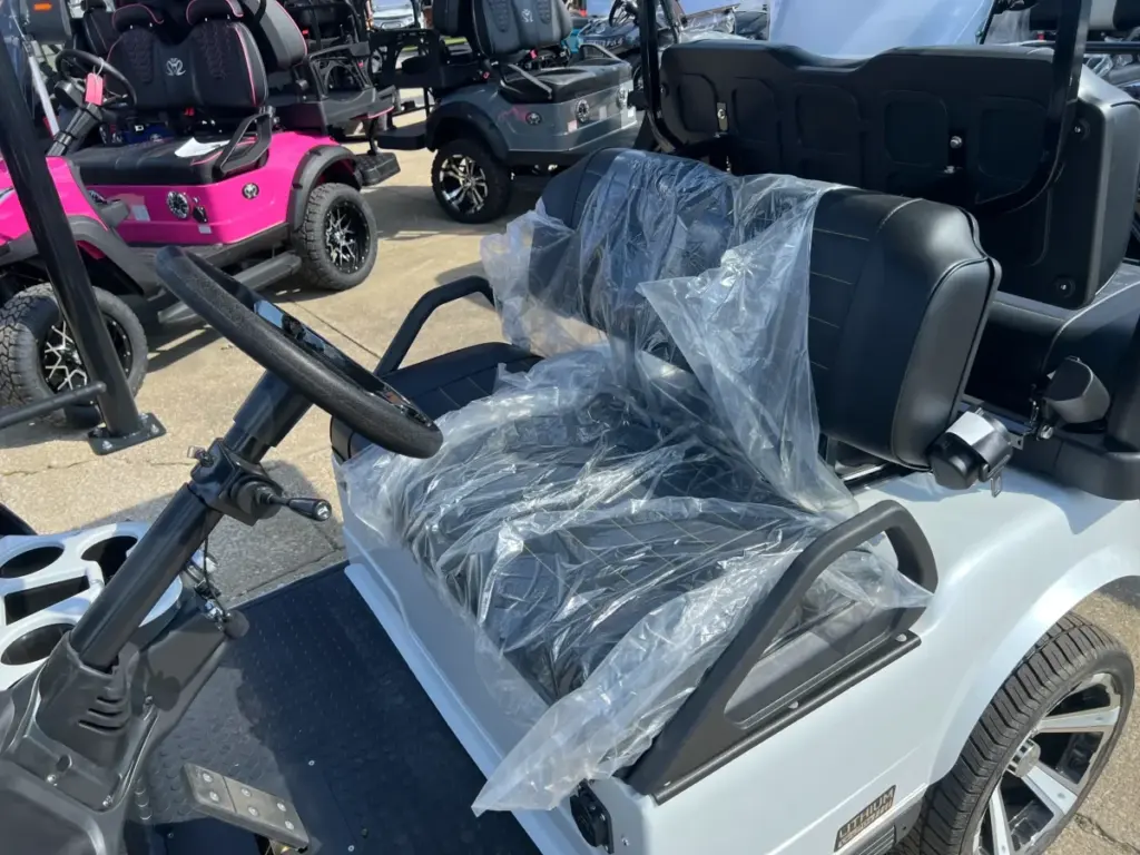 How many batteries do Golf Carts have Wadsworth ohio