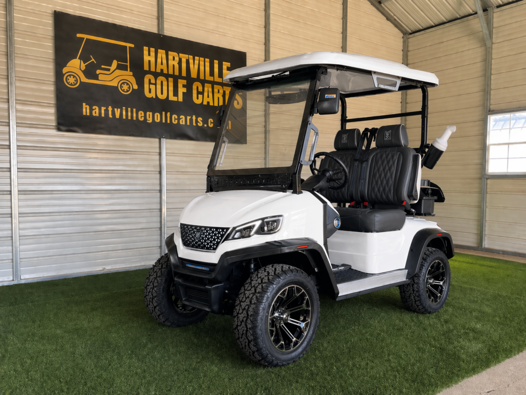conquest s20 golf cart white