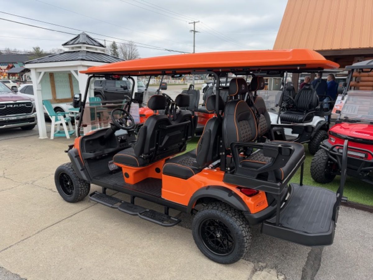 2026 venom ev strike 6 golf cart Strongsville Ohio