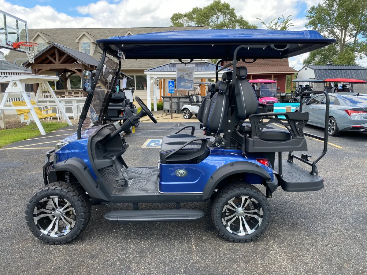 4 person golf cart with bag holder Edinboro Pennsylvania