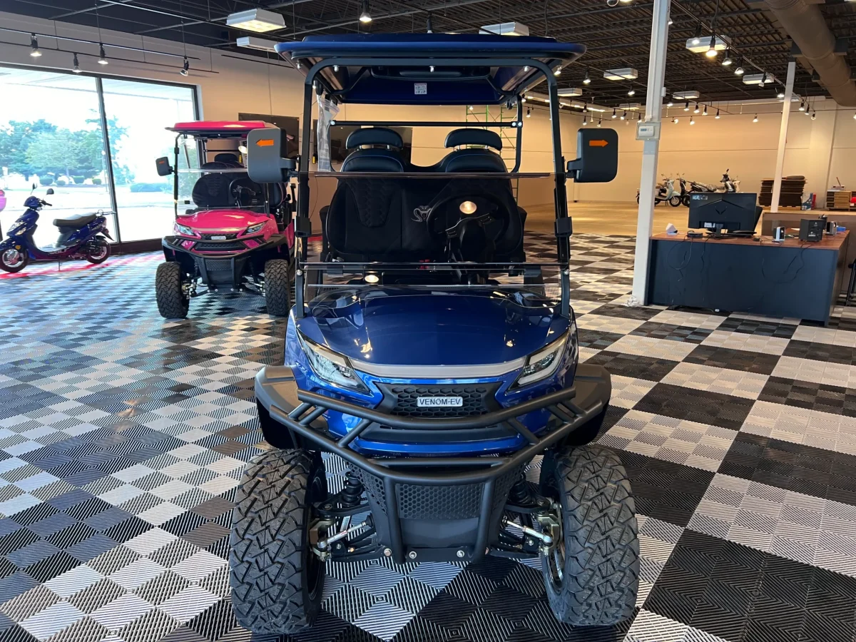 4 person golf cart with bag holder Montville ohio