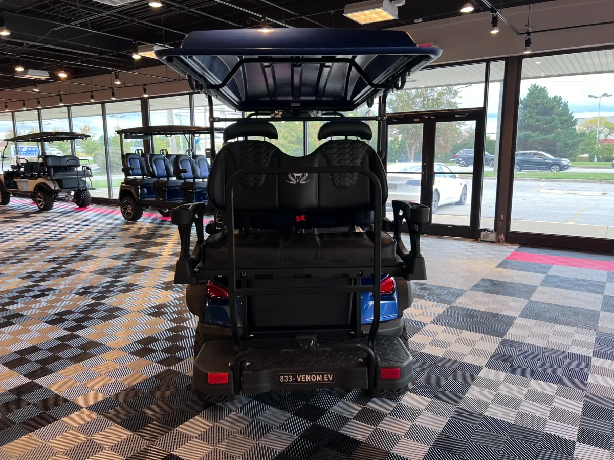 4 person golf cart with bag holder Perry ohio