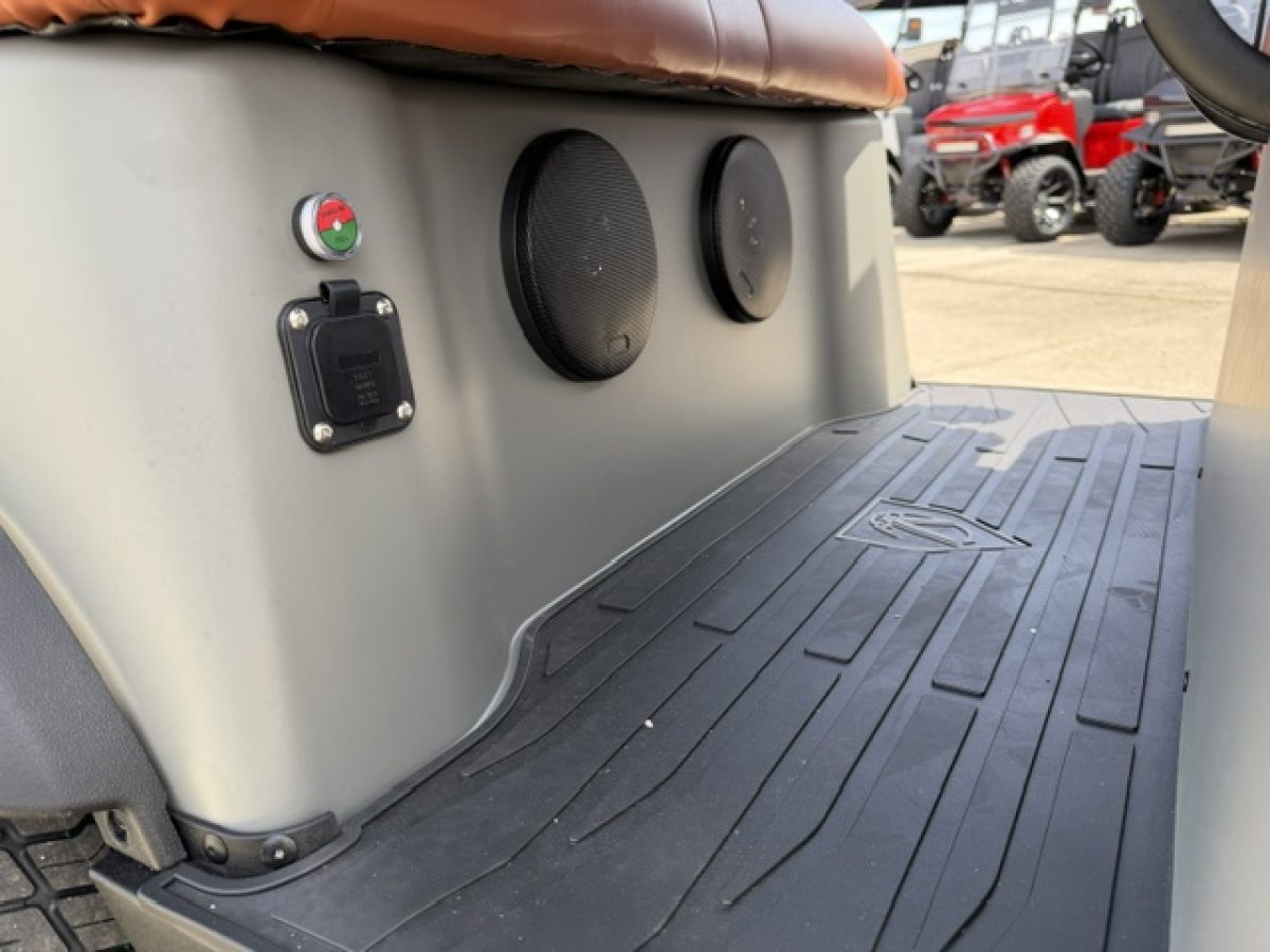 4 seater golf cart​ on sale Mayfield Ohio