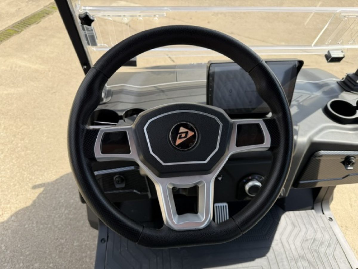 denago nomad xl golf carts Mentor on the Lake Ohio
