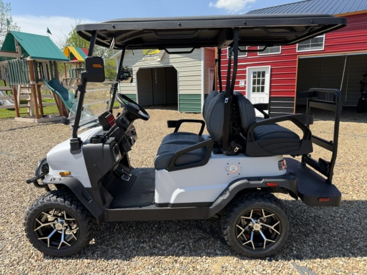 denago nomad​ on sale Strongsville Ohio