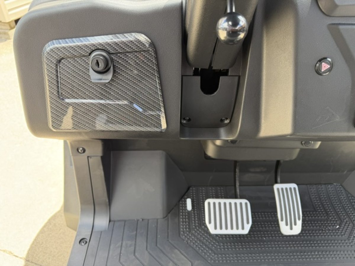 electric golf cart dealers Chardon Ohio