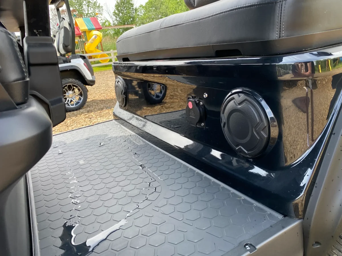 evolution ranger 4 heated battery for sale Mayfield Ohio