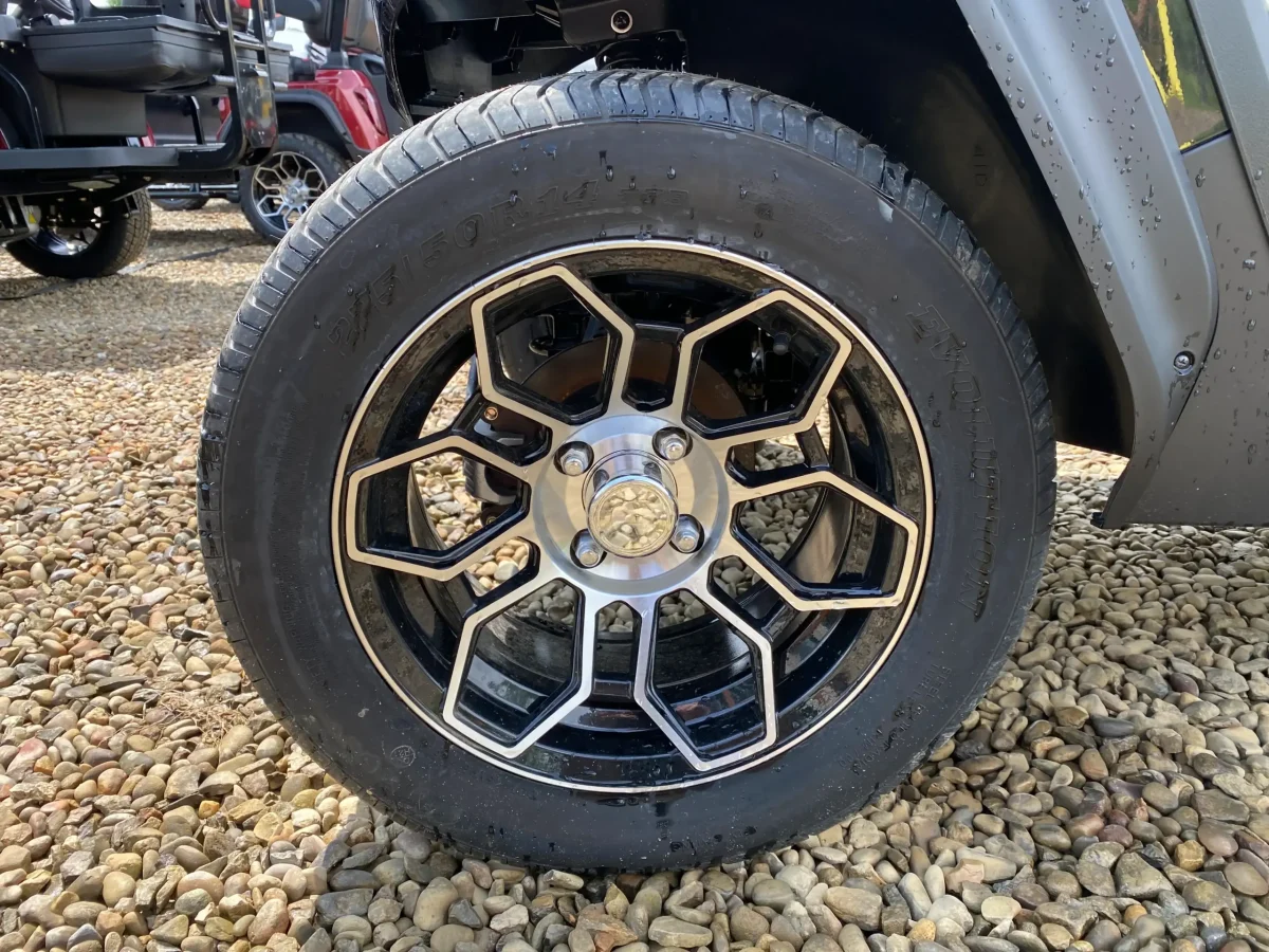 evolution ranger 4 heated battery for sale Strongsville Ohio