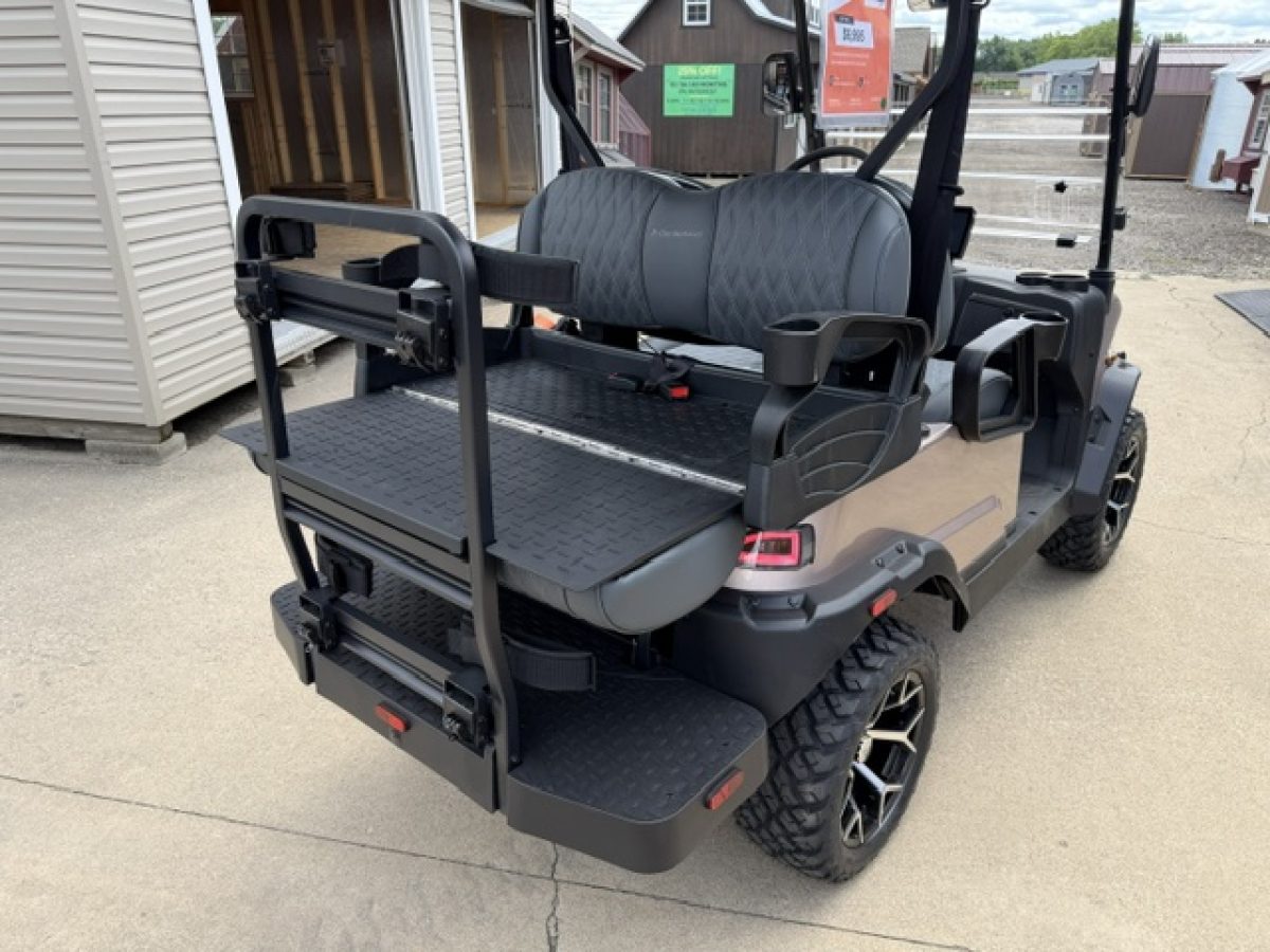 golf car near me Middlefield Ohio
