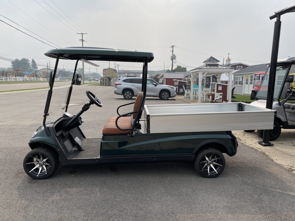 golf cart with dump beds