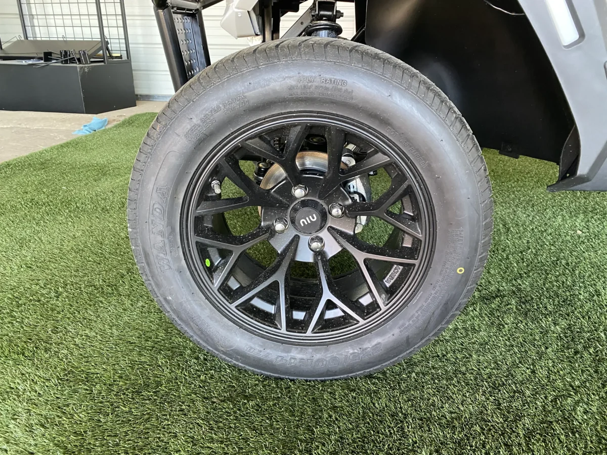 niu gt electric golf cart Hartville Golf Carts