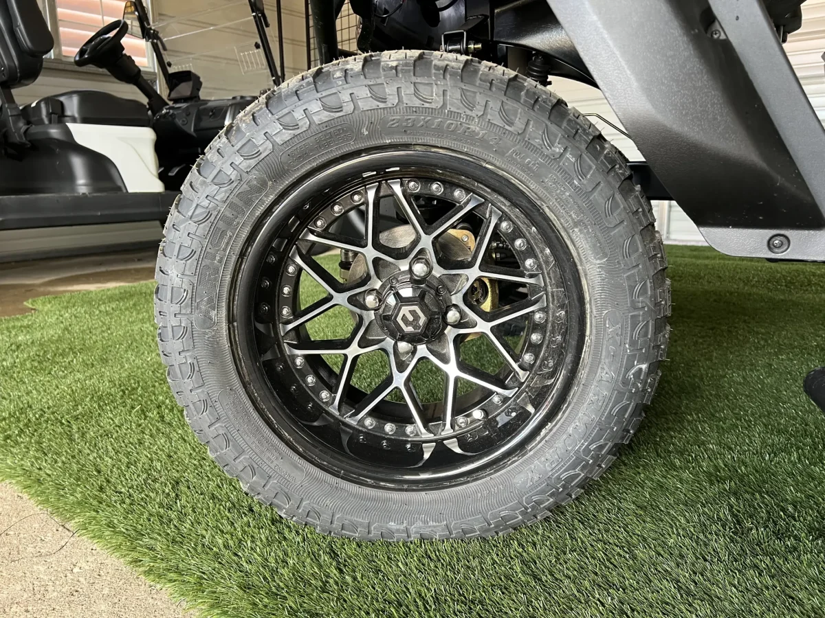 venom ev strike 6 golf cart for sale Eastlake Ohio