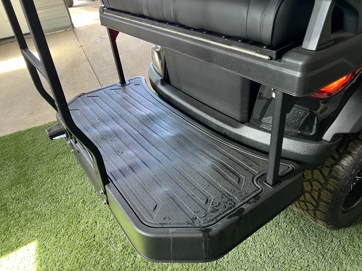 venom ev strike 6 golf cart for sale Painesville Ohio