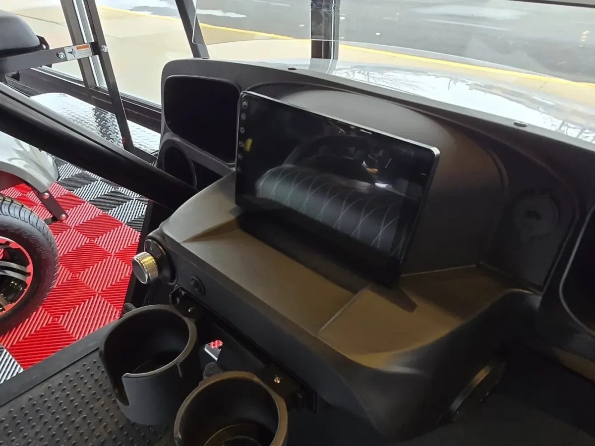 whisper w3 4 seat off road recreational golf cart Eastlake Ohio